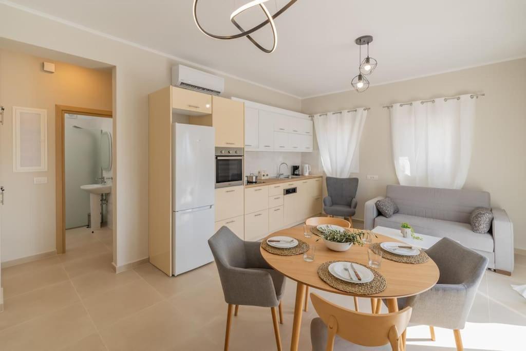 Maritina'S Apartments Amazing Sea View Agia Efimia ภายนอก รูปภาพ